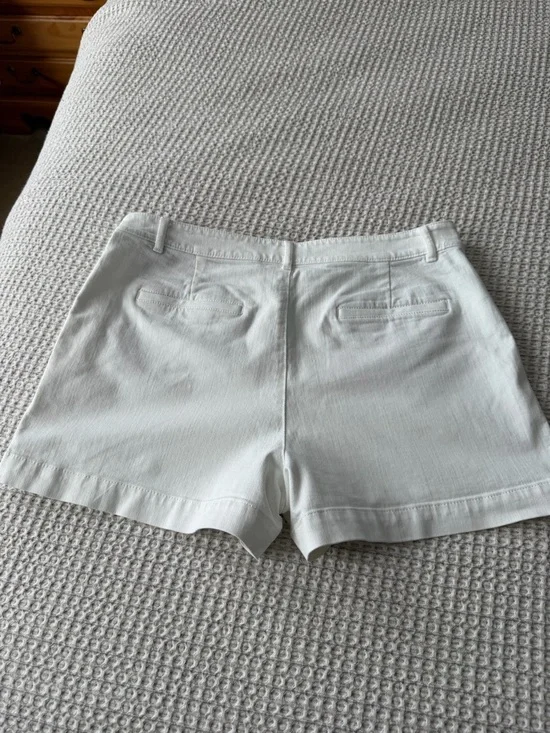 LOFT White Palmer Twill Shorts - Picture 4 of 5
